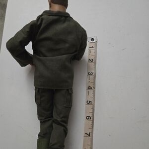 GI JOE CLASSIC MILITARY ACTION FIGURE